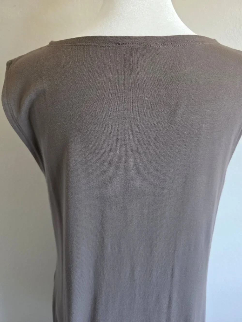 EIleen Fisher Dress Size M Lightweight Knit Fit & Flare Mink Sleeveless Pockets - Picture 6 of 7